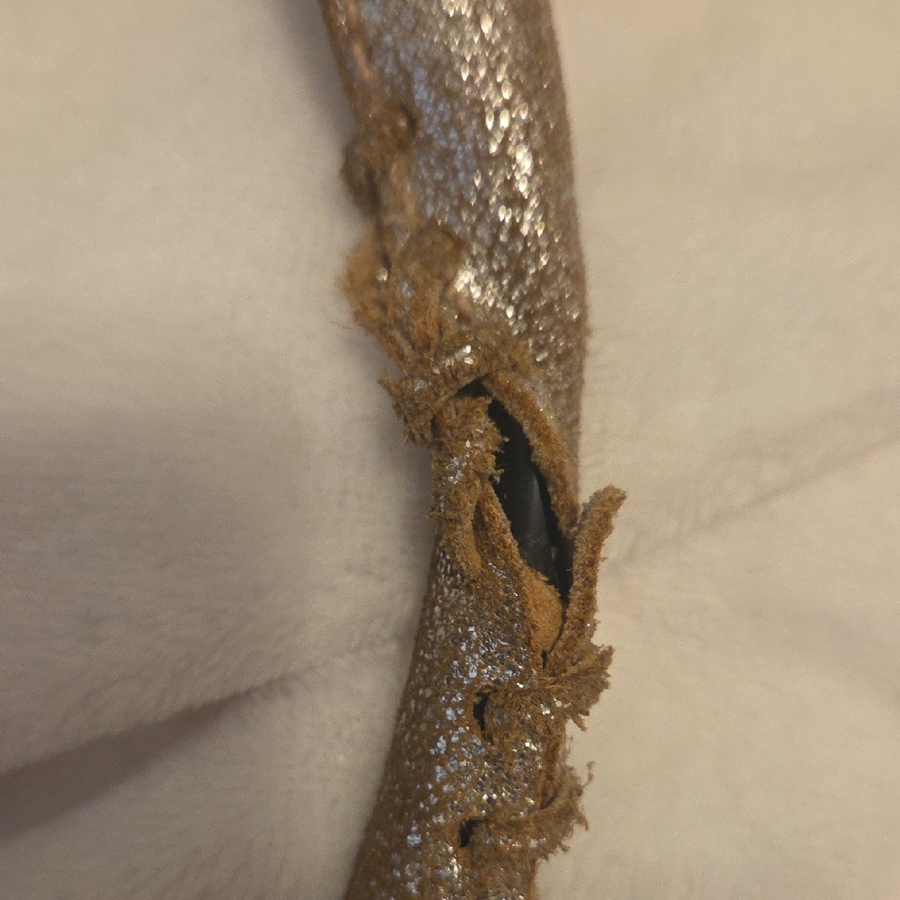 Embroidered Tan Leather Women's Bag - Picture 3 of 3